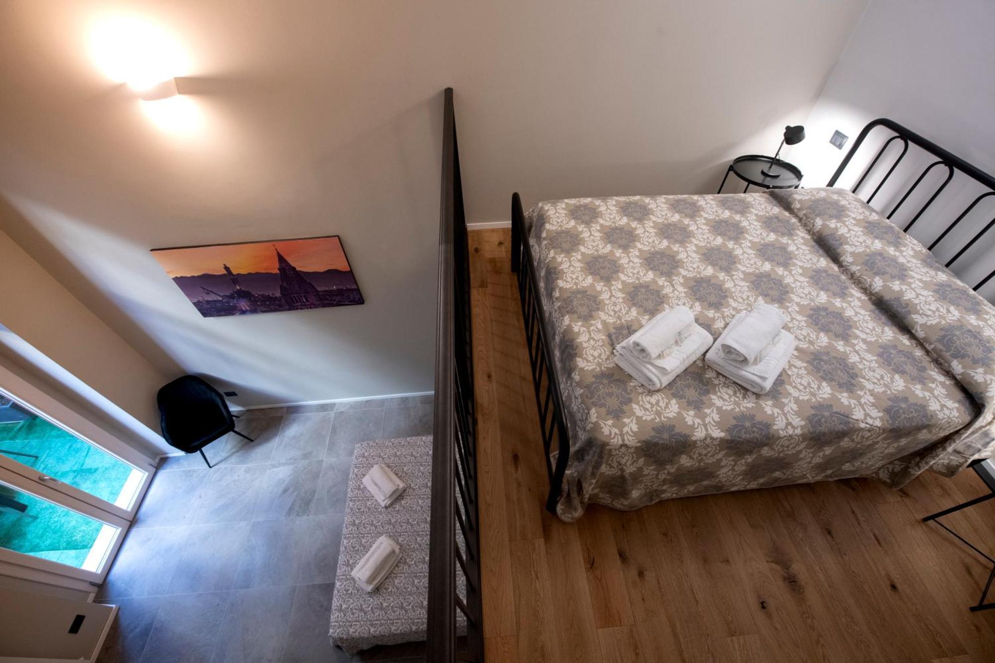 227 - Largo Zecca Luxury Apartment - Nel Cuore Del Centro Di Genova Luaran gambar